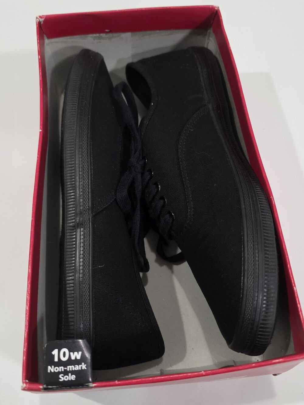 American Eagle Black Canvas Sneakers NIB Size 10W
